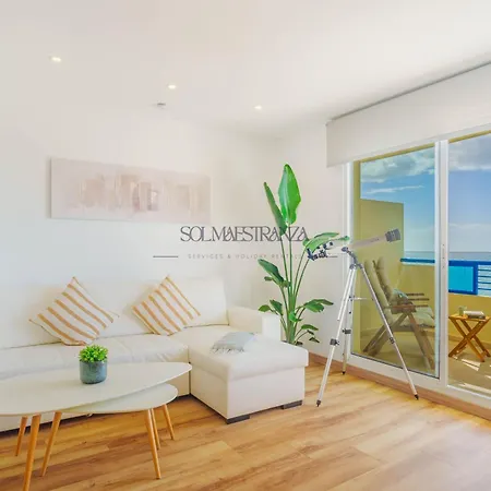 Front View By Sol Maestranza Appartement Marbella