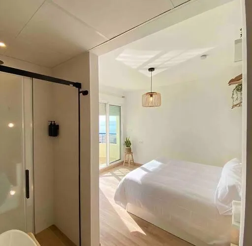 Front View By Sol Maestranza 아파트